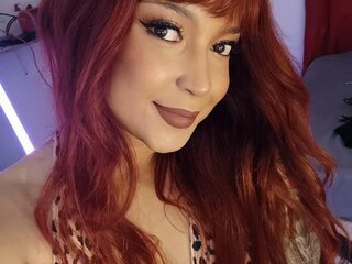 selfsuckgiax